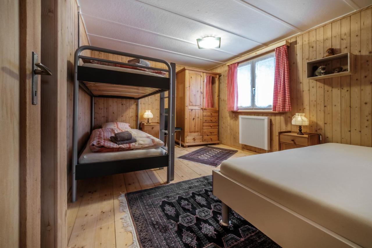 3. Im Nü-hus * Arosa